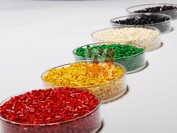 优质丙纶BCF丝色母粒